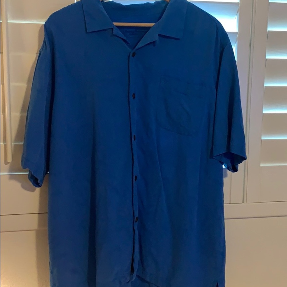 Tommy Bahama Men’s Short Sleeve Button Down